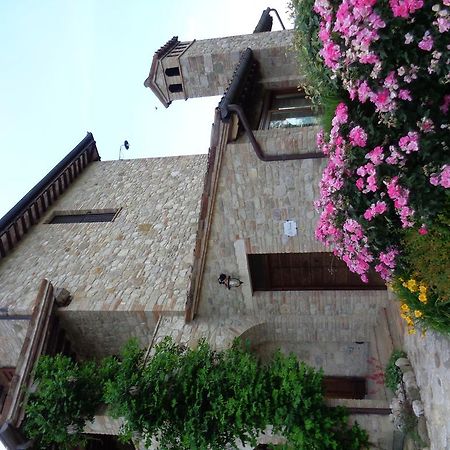 Agriturismo La Torraccia Тоди Екстериор снимка