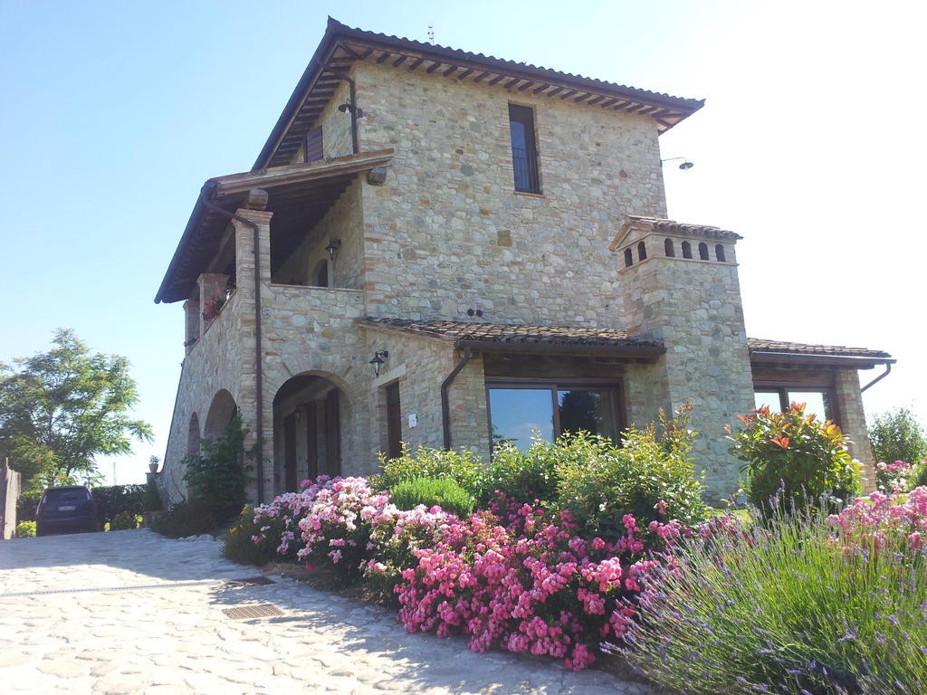 Agriturismo La Torraccia Тоди Екстериор снимка