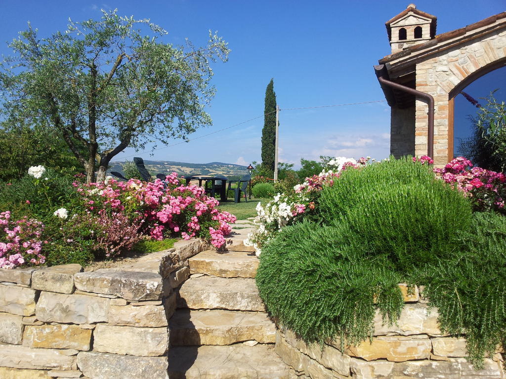 Agriturismo La Torraccia Тоди Екстериор снимка