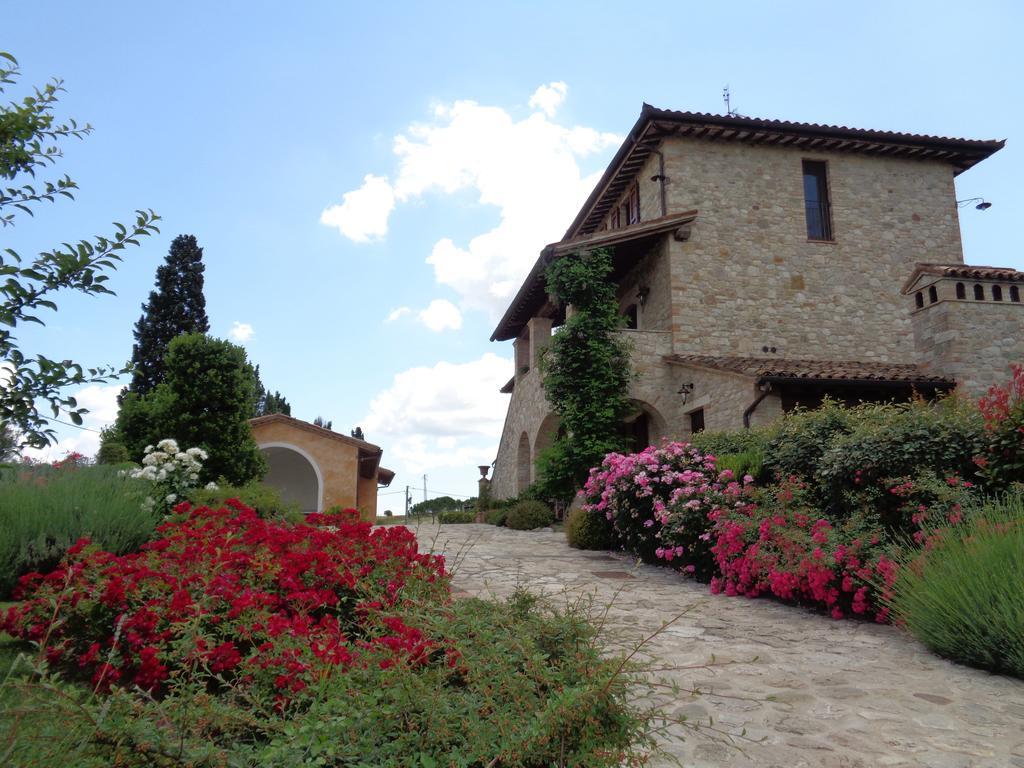 Agriturismo La Torraccia Тоди Екстериор снимка