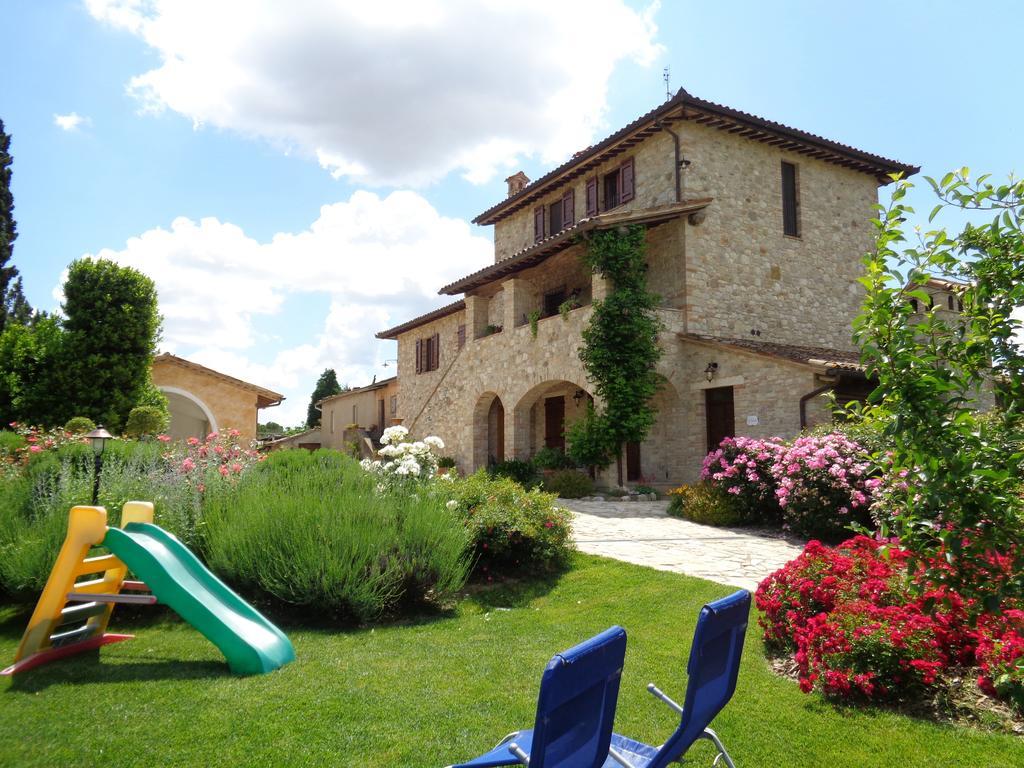 Agriturismo La Torraccia Тоди Екстериор снимка
