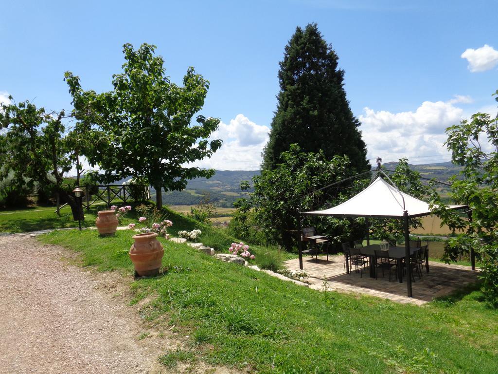 Agriturismo La Torraccia Тоди Екстериор снимка